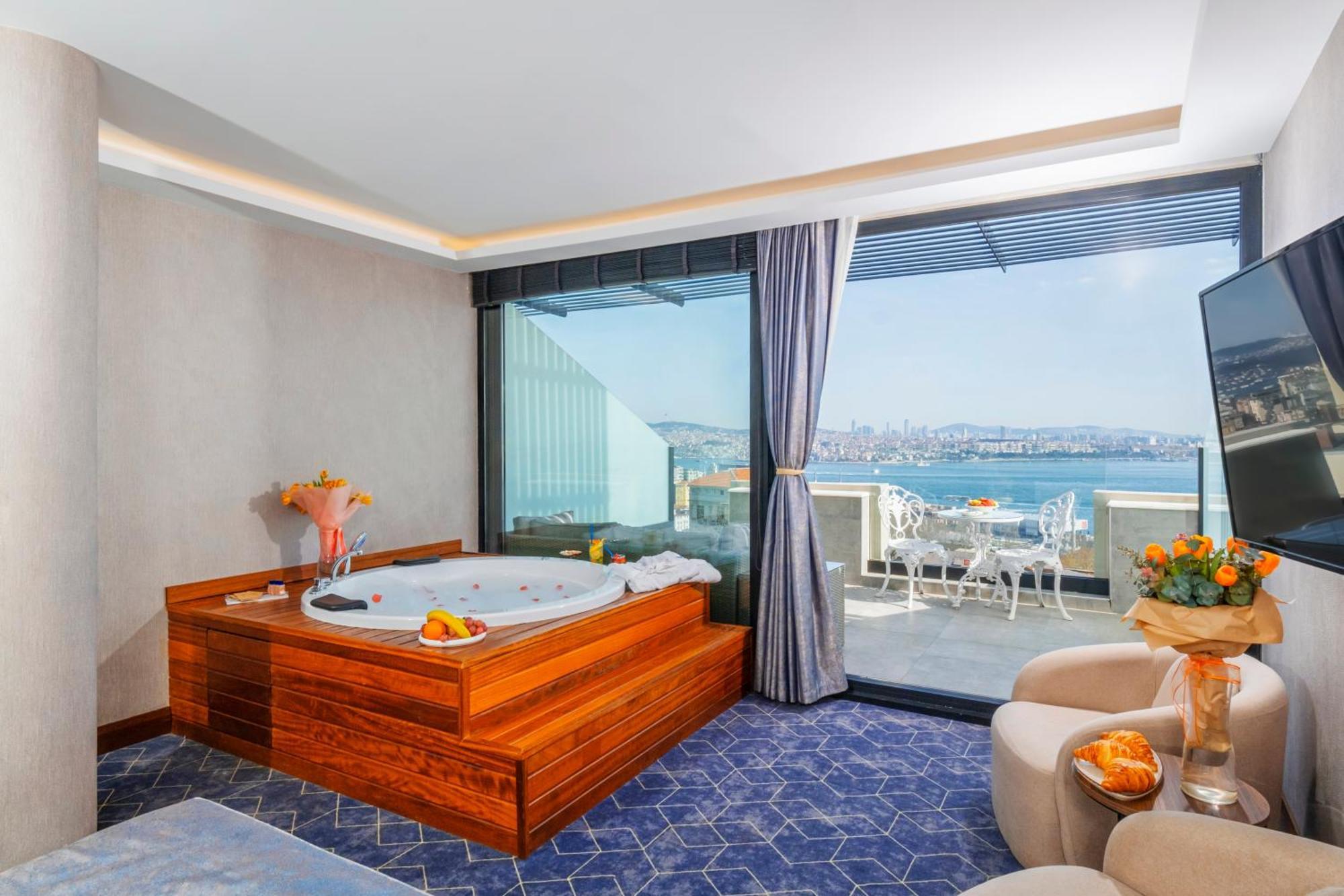 Ring Stone Hotels Bosphorus - Special Class Istanbul Exterior photo