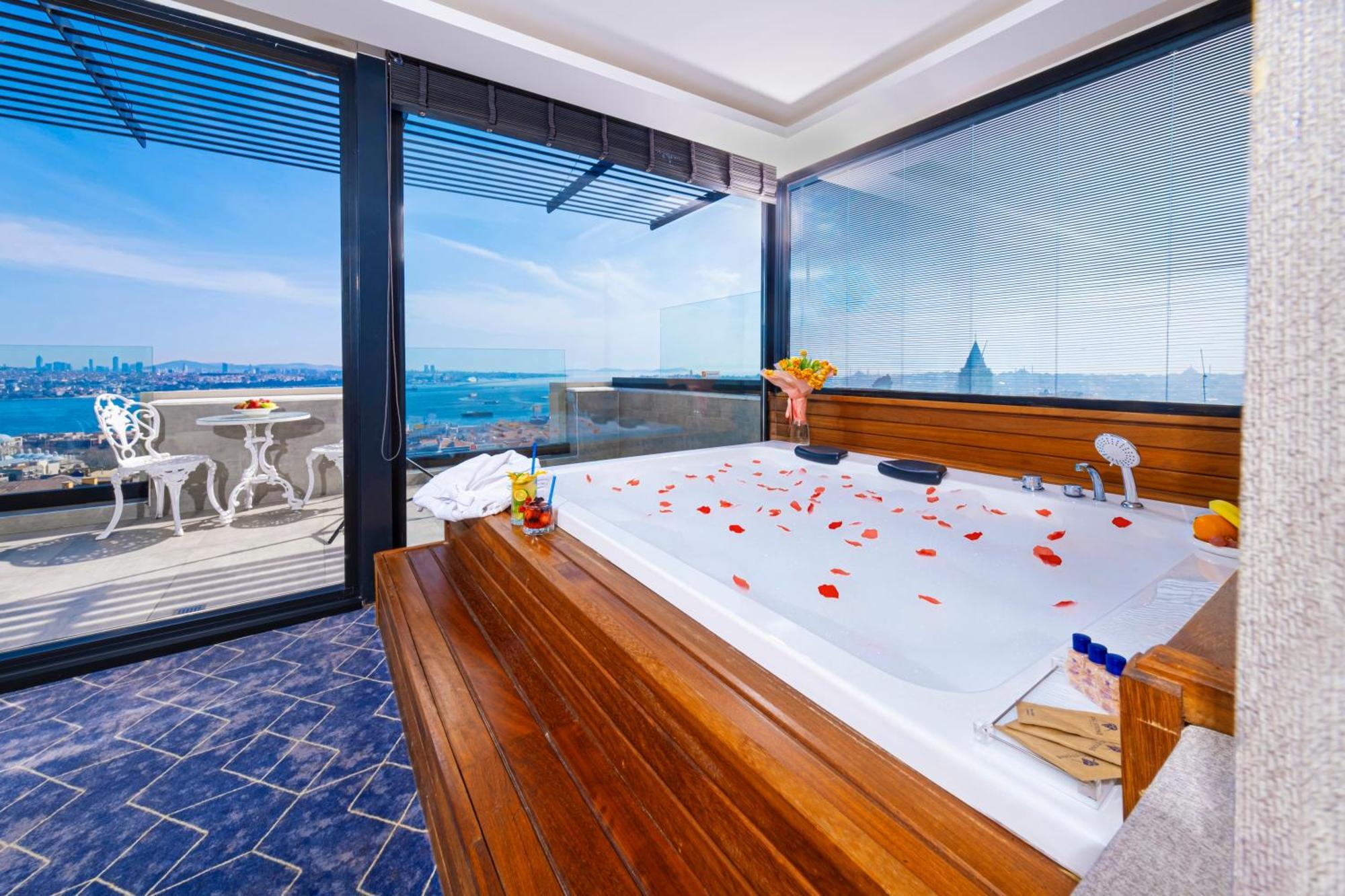Ring Stone Hotels Bosphorus - Special Class Istanbul Exterior photo